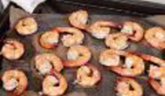 креветочный коктейль с томатным дипом