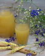 Квас из дрожжей и сахара