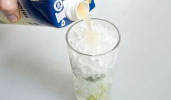 грушевый лимонад с шалфеем