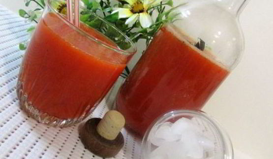 лимонад из сладкого перца с базиликом