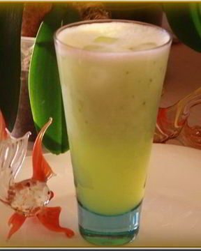 Медово-огуречный лимонад