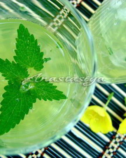 Рецепт охлаждающего напитка с мятой и лимоном