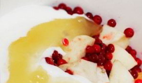 фруктовый смузи в блендере