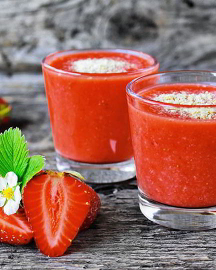 Рецепт клубнично-орехового смузи