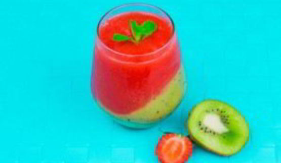 ледяной двухслойный смузи