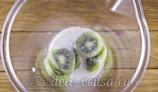 овсяный смузи с бананом и киви