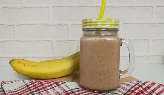 шоколадно-банановый смузи