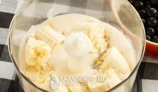 смузи из черной смородины