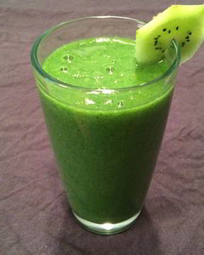 Смузи из фейхоа со шпинатом