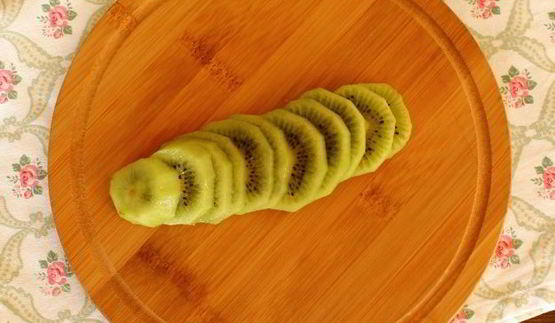 смузи с киви, бананом и молоком