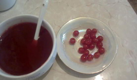 смузи с помидором и смородиной