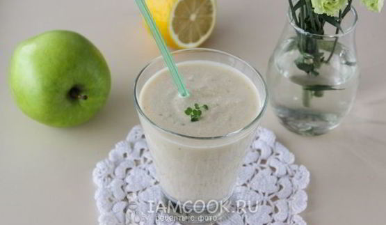 смузи с яблоком и творогом