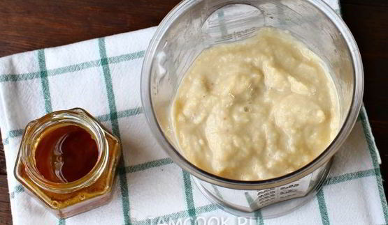 яблочно-банановый смузи с имбирем