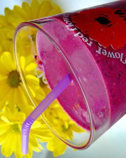 Рецепт ягодного смузи с овсяными хлопьями