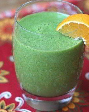 Зеленый смузи со шпинатом