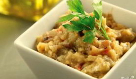 греческий салат из баклажанов