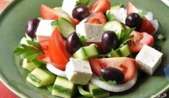 греческий салат с фетой