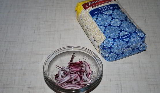 греческий салат с перловкой