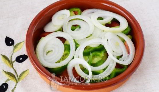 греческий салат с сыром фета