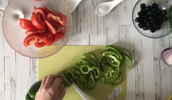 салат греческий с брынзой классический