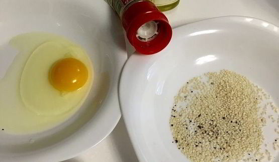 салат-гриль с сыром халуми по-гречески