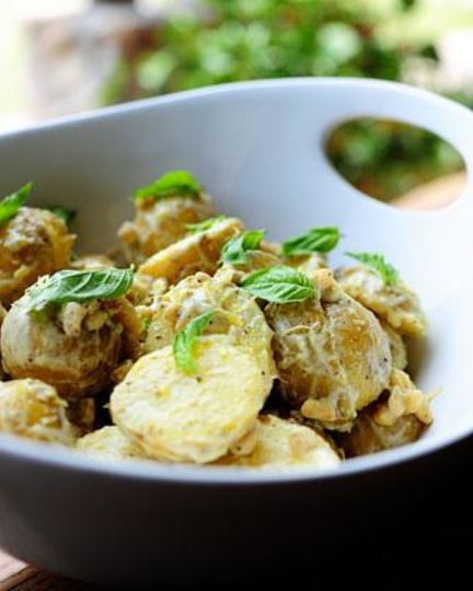 Рецепт картофельного салата с лимоном и базиликом