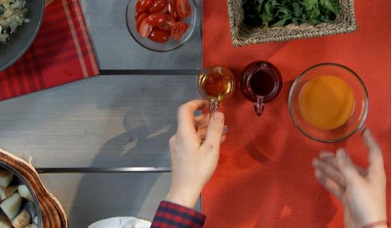 картофельный салат с облепиховой заправкой