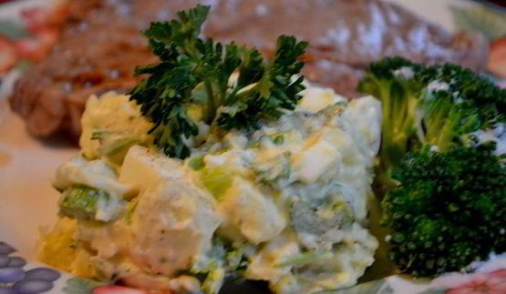 салат картофельный с релиш-соусом