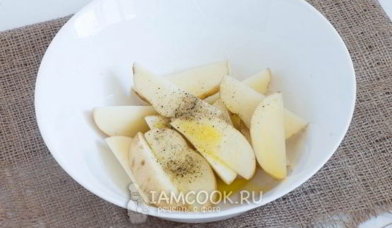 салат с запеченным картофелем