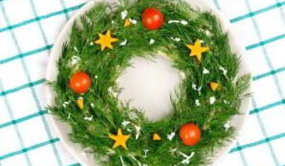 новогодний венок из оливье