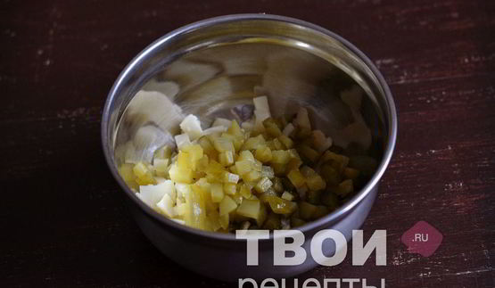 оливье с говядиной