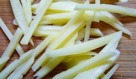 оливье с креветками и картофелем пай