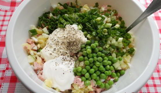 салат летний оливье