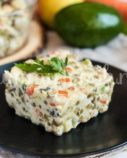 Рецепт салата оливье без майонеза и картофеля