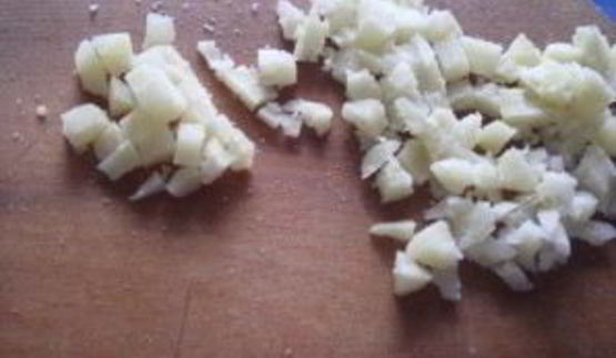 салат оливье с раковыми шейками