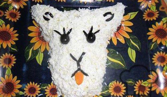 салат оливье в виде козы