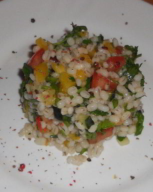 Овощной салат с перловой крупой