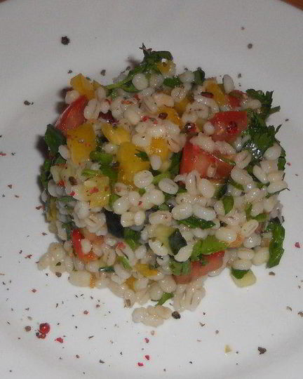 Рецепт овощного салата с перловой крупой