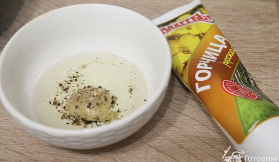 постный салат с маринованными опятами