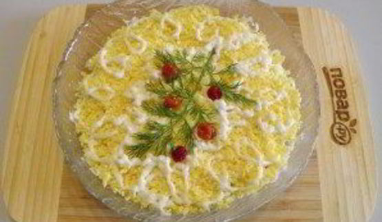 салат мимоза новогодний