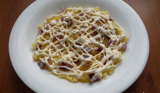 салат мимоза с картофелем и твердым сыром