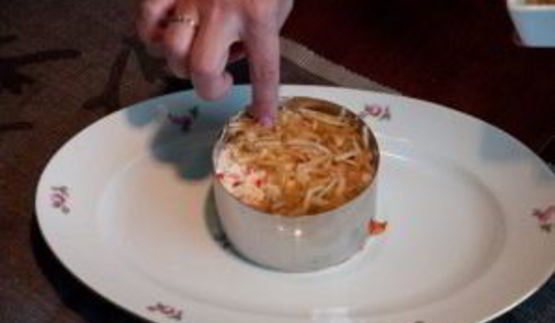 салат мимоза с крабовыми палочками