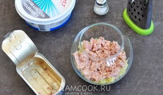 салат мимоза с печенью трески