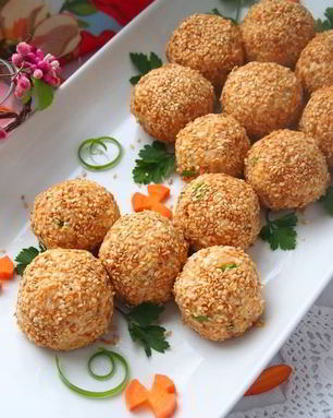 Салатные шарики мимоза