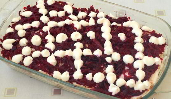 сельдь под шубой с яблоком