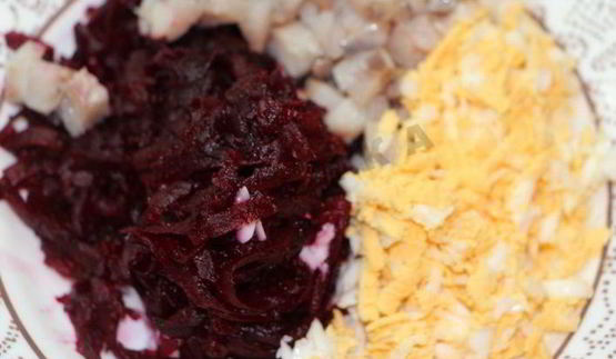 сельдь под шубой в картофельных тарталетках