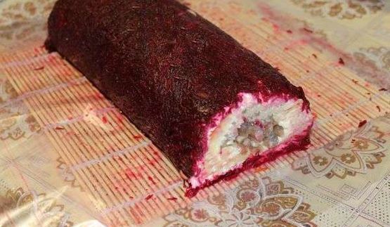 селедка под шубой, свернутая рулетом