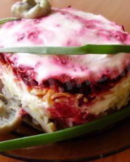 Рецепт соленых груздей под шубой с соевым майонезом