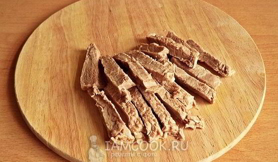 салат с говядиной и грибами