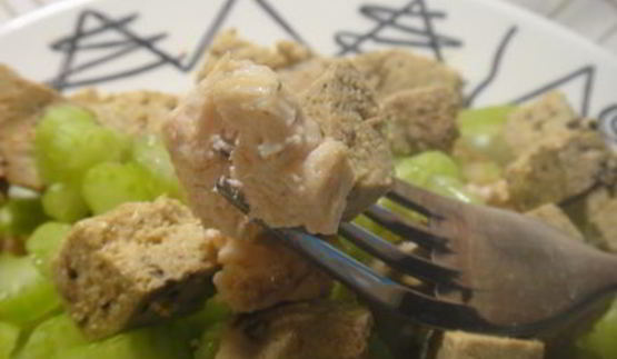 салат с курочкой, сельдереем и сыром тофу